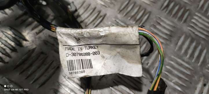 Volvo S60 (2010 - 2013)  30786388 Другой проводник