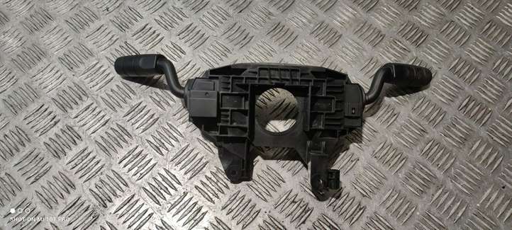 Land Rover Discovery (2009 - 2013)  8H2213N064AA Комплект ручек