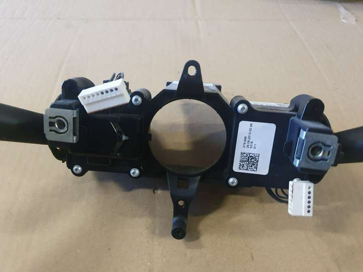 Audi Q5 (2012 - 2017)  5K0953521BM Ручка поворотов/ фонарей