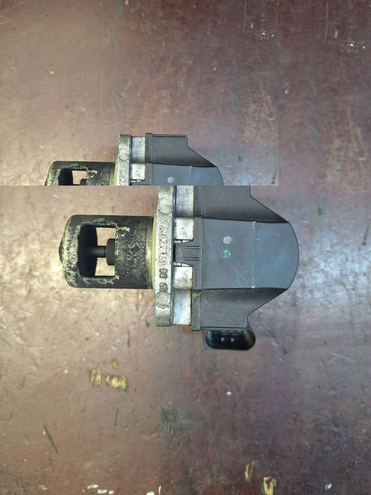 Mercedes-Benz ML W164 (2005 - 2011)  00005320C4 Клапан EGR