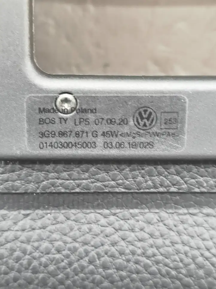 Volkswagen PASSAT B8 (2015 - ) 3G9867871G Шторка — фото 5