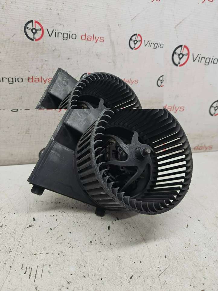 Audi A3/S3 8L (2000 - 2003)  1J1819021B Вентилятор печки