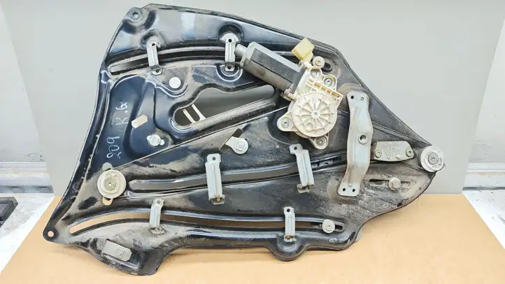 Mercedes-Benz CLK A209,C209 (2002 - 2009) A2096700103 Стеклоподъемник передней двери (комплект) — фото 1
