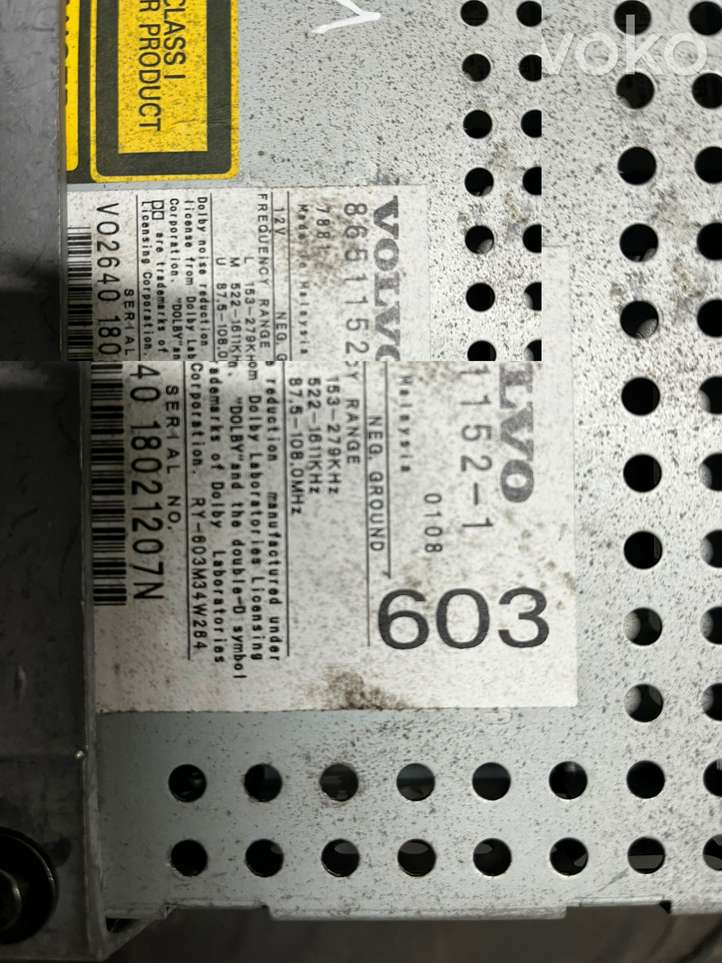 Volvo V70 (2000 - 2004)  8651152 Радио/ проигрыватель CD/DVD / навигация