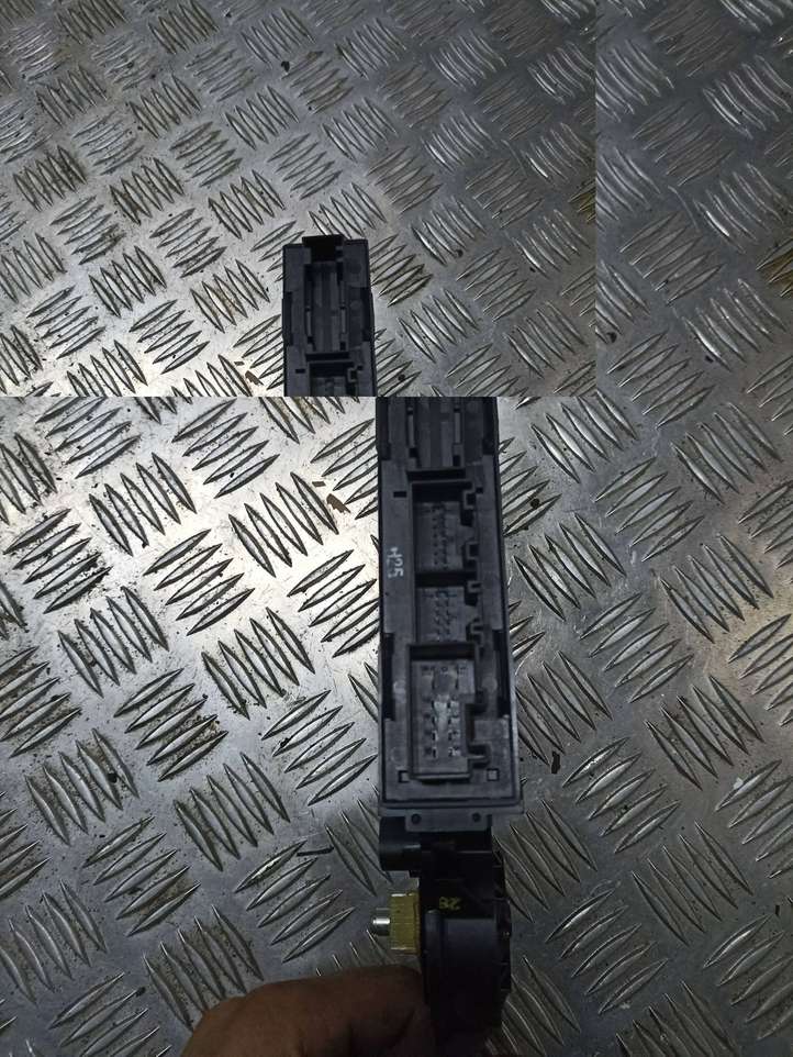 Audi A4 (2000 - 2006)  105848101 Механизм подъема окон задней двери