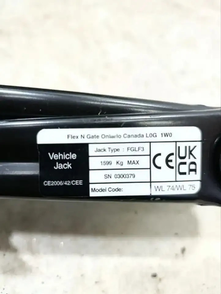 Jeep Grand Cherokee WL (2021 - ) 04755313AA Кронштейн запасного колеса — фото 6