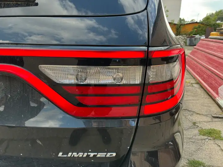 Dodge Durango (2013 - ) 68156575AE Задний фонарь в крышке багажника — фото 8