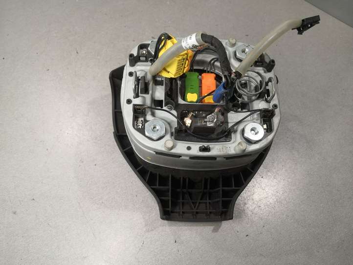 Volkswagen PASSAT B6 (2005 - 2010)  3C0880201AE Подушка безопастности руля
