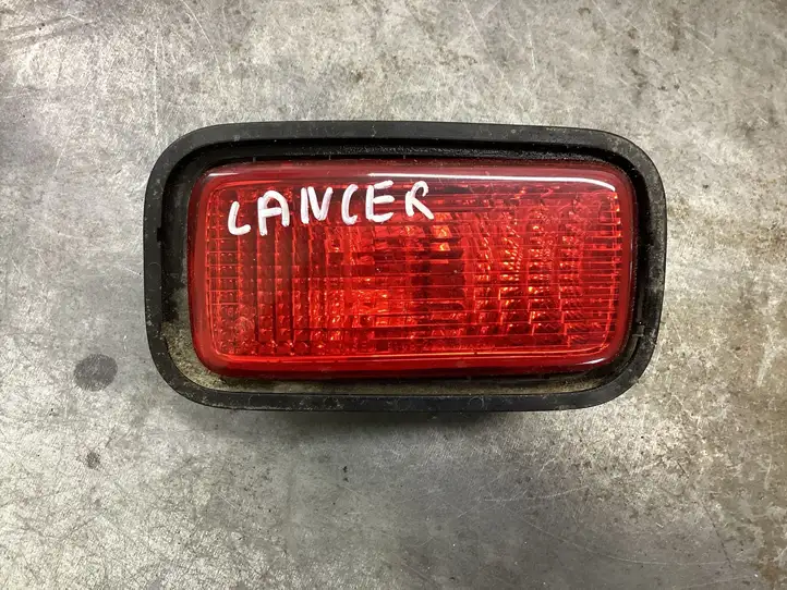 Mitsubishi Lancer (2003 - 2007) E130961 Задняя противотуманная фара — фото 2