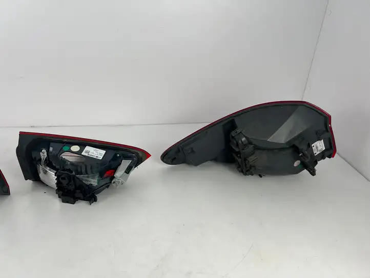 BMW X1 F48 F49 (2015 - 2022) 7488545 Комплект задних фонарей — фото 4