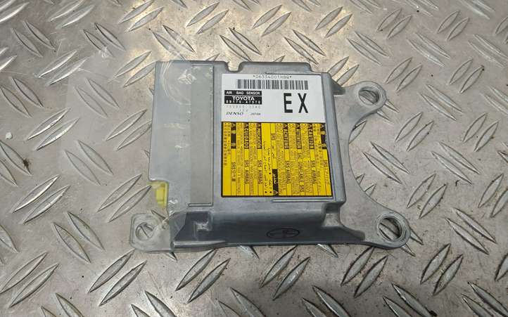Toyota Prius+ (ZVW40) (2011 - 2018)  8917047570 Блок управления надувных подушек