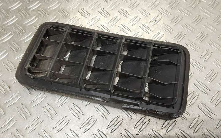 Toyota Prius+ (ZVW40) (2011 - 2018)  6293144020 Вентиляционная решётка