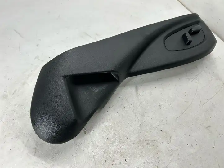 Chevrolet Camaro (2018 - ) 23247099 Управление регулеровки сидений — фото 1