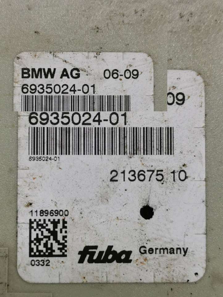 BMW 5 E60 E61 (2004 - 2010)  21367510 Антенна (антенна GPS)
