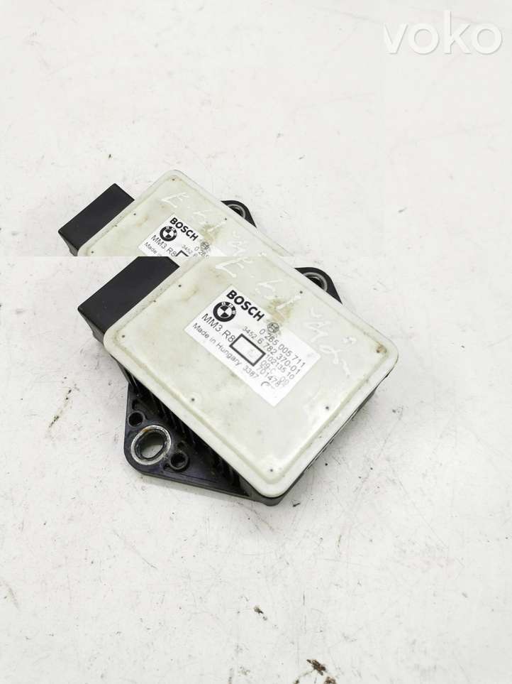 BMW 5 E60 E61 (2004 - 2010)  6782370 Датчик ESP (системы стабильности) (датчик курсовой устойчивости))
