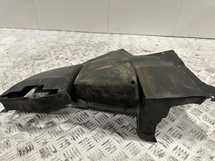 Chevrolet Corvette C8 (2020 - ) 617058453 Кронштейн заднего бампера — фото 3