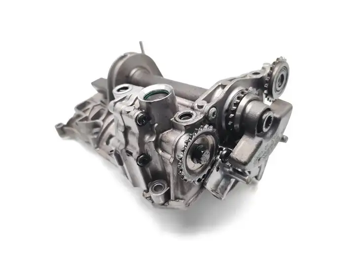 Volkswagen Polo V 6R (2009 - 2015) 03P103127C Балансир масляного насоса — фото 1