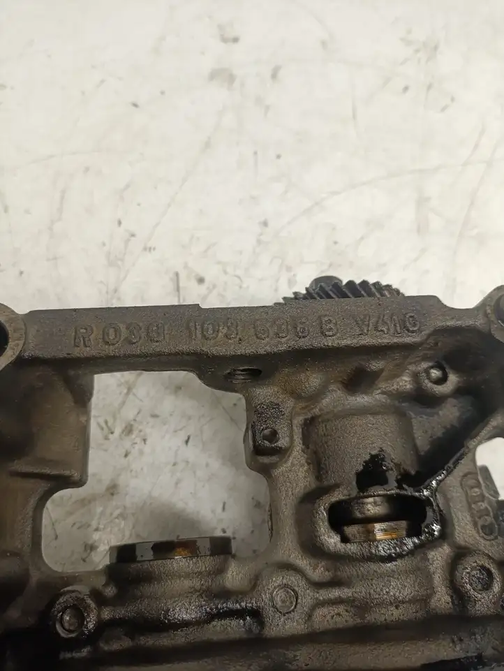 Seat Exeo (3R) (2008 - 2013) 03G103537B Балансир масляного насоса — фото 5