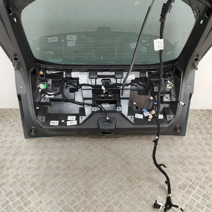 Peugeot 3008 III (2023 - ) 1692373880 Крышка багажника — фото 4