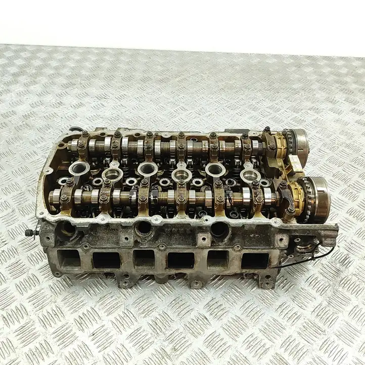 Volkswagen PASSAT B6 (2005 - 2010) 03H103373B Головка блока цилиндров — фото 1