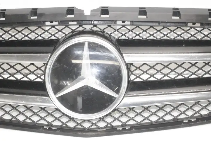 Mercedes-Benz B-class W246 (2011 - 2014) A2468880260 Передняя решетка — фото 1