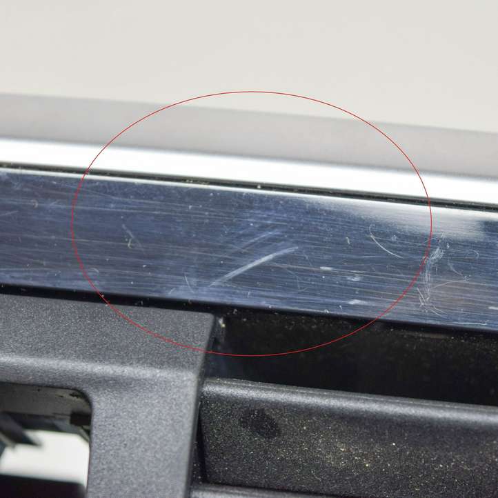 BMW X3 G01 (2018 - )  9371467 Воздушная решётка окна