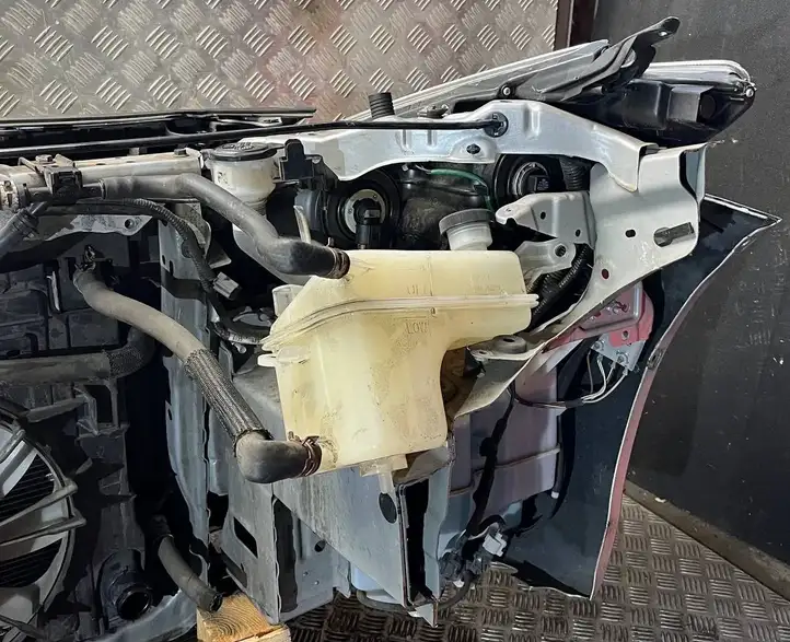 Toyota Prius+ (ZVW40) (2011 - 2018) PRIUSZVW40 Комплект переднего бампера — фото 2