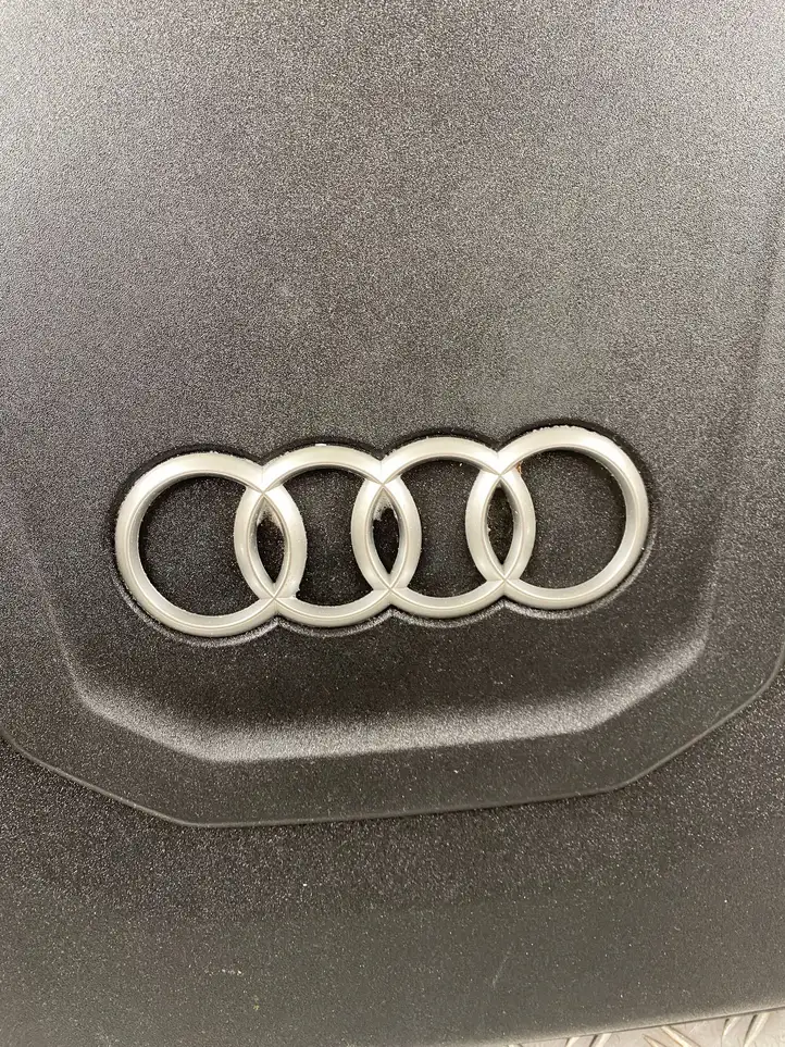 Audi Q7 4M (2015 - ) 4M0133849T Крышка двигателя декоративная — фото 5