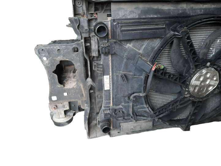 Volkswagen PASSAT B8 (2015 - )  5Q0121203CN Панель