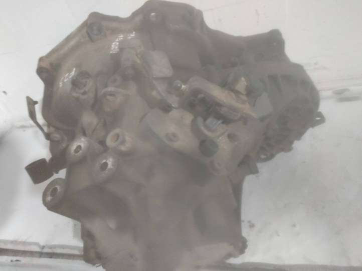 Opel Astra (2004 - 2009)  5495775 Механическая коробка передач, 5 передач