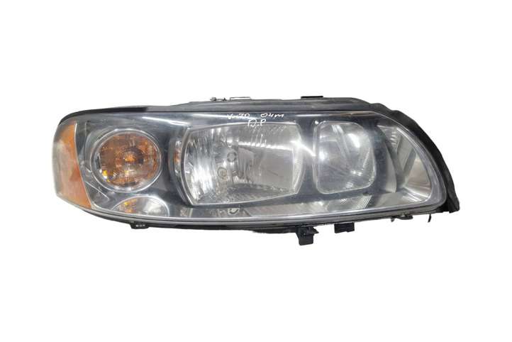 Volvo V70 (2000 - 2004)  30698836 Передняя фара