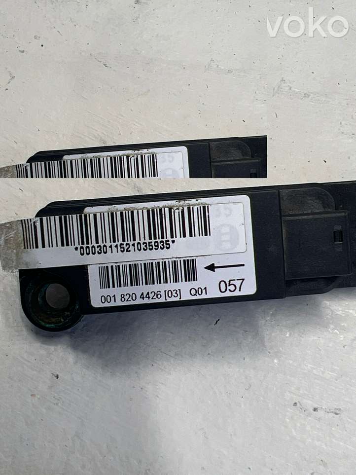 Mercedes-Benz C W203 (2000 - 2007)  0018204426 Датчик удара надувных подушек