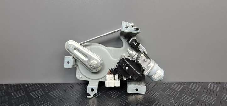 Honda Accord (2008 - 2016)  L3569410C Притягиватель задней крышки