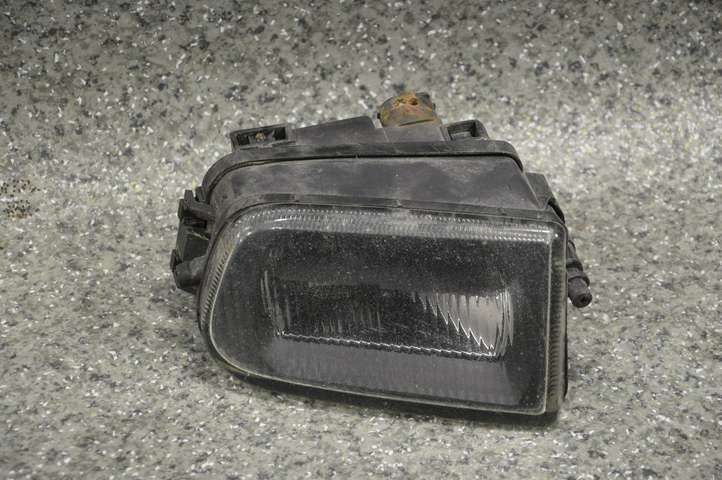BMW 5 E39 (1996 - 2003)  8377941 Передняя противотуманная фара