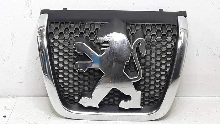 Peugeot 607 (2000 - 2004)  9638055177 Значок производителя