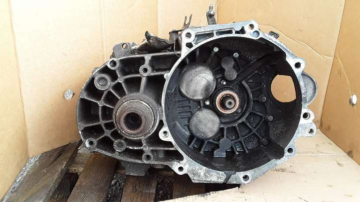 Ford Galaxy (2000 - 2006)  02N301103 Механическая коробка передач, 6 передач