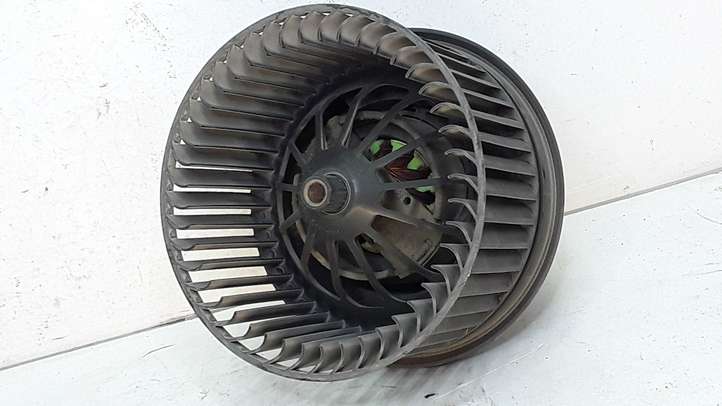 Ford Focus (2005 - 2008)  3M5H18456EB Вентилятор печки