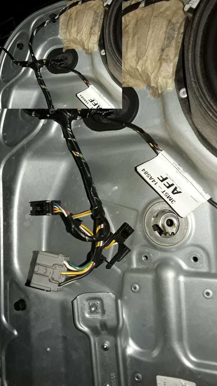 Ford Focus (2005 - 2008)  3M5T14A584 Проводка передних дверей