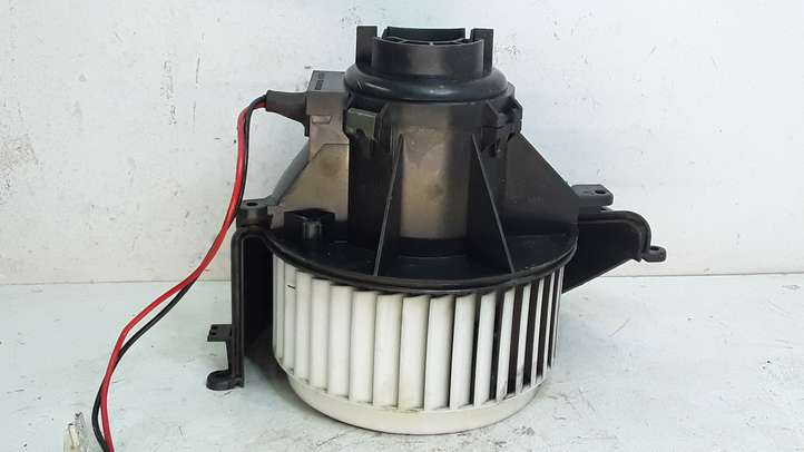 Opel Astra (1998 - 2004)  885601156 Вентилятор печки