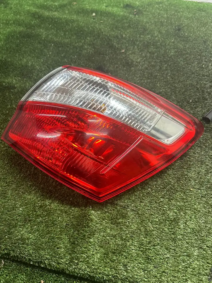 Nissan Qashqai (2013 - 2017) 111019 Датчик распредвала — фото 4