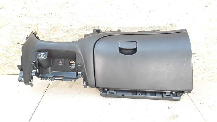 Subaru Impreza III (2008 - 2011)  66055FG030 Комплект ящика для вещей (бардачка)