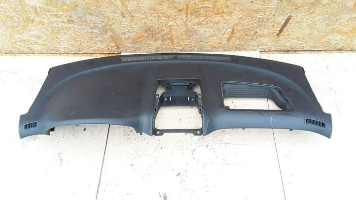 Toyota Avensis Verso (2001 - 2004)  5531144060 Панель
