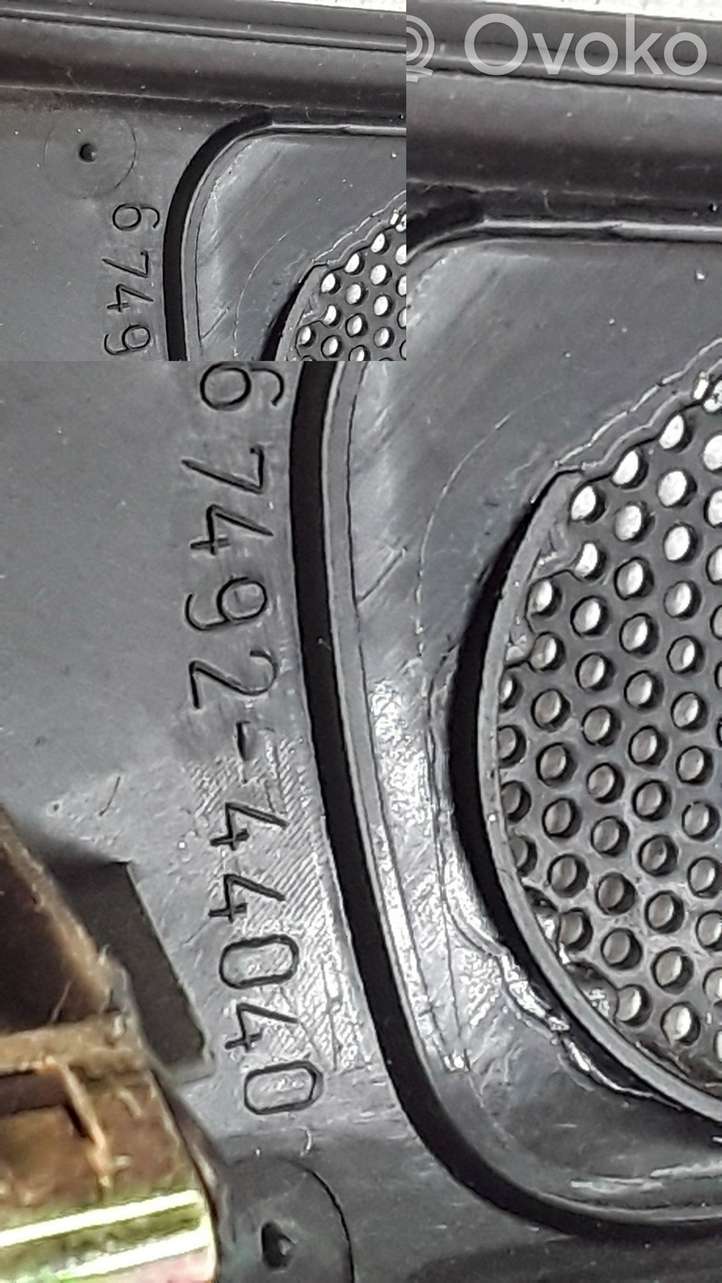 Toyota Avensis Verso (2001 - 2004)  6749144040 Другая деталь отделки пере́дней дверей