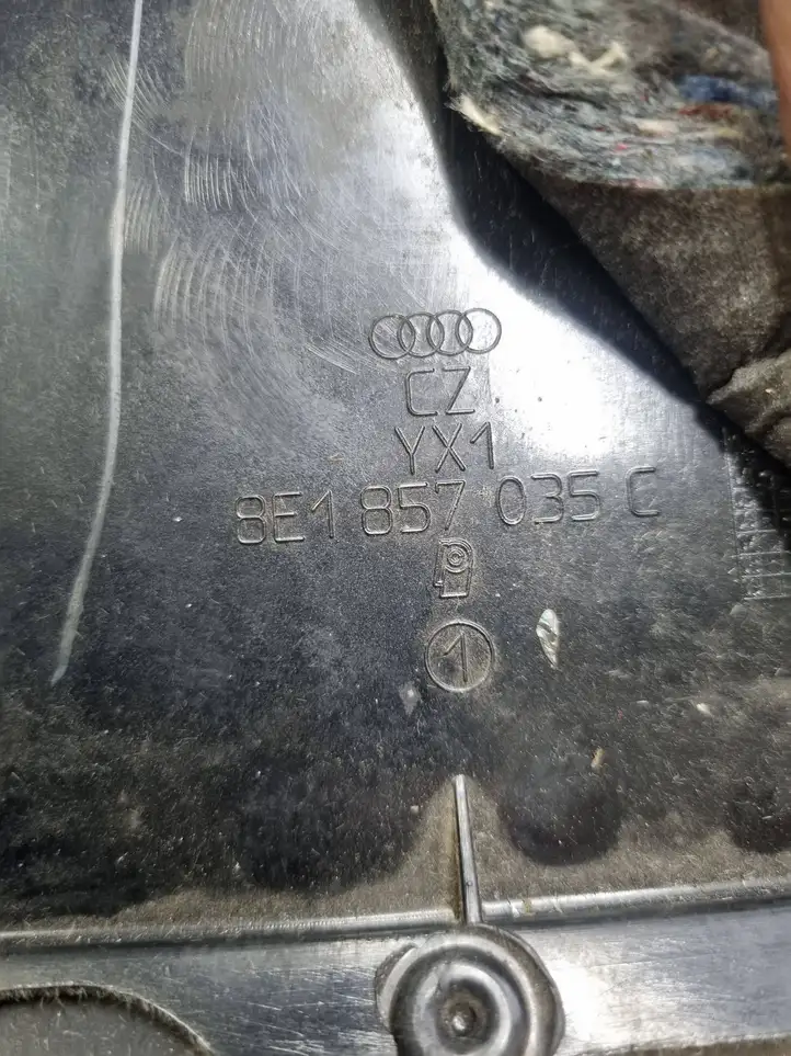 Audi A4 S4 B6 8E 8H (2000 - 2006) 8E1857035C Бардачок в сборе — фото 7