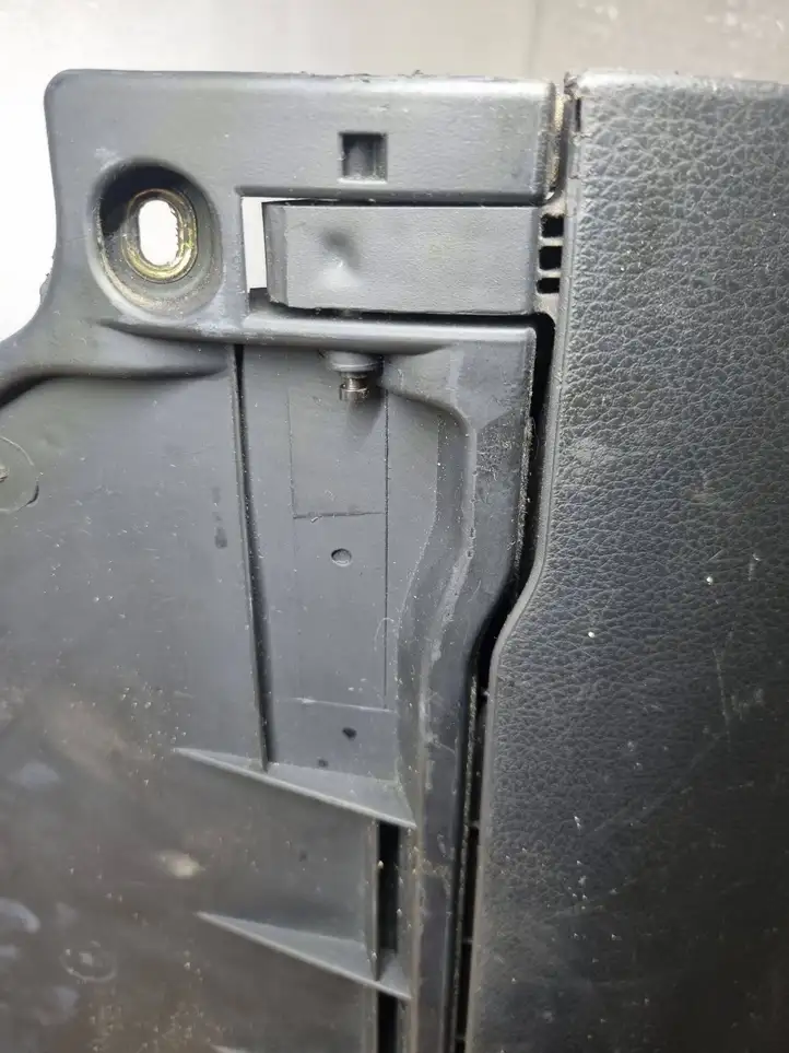 Audi A4 S4 B6 8E 8H (2000 - 2006) 8E1857035C Бардачок в сборе — фото 8