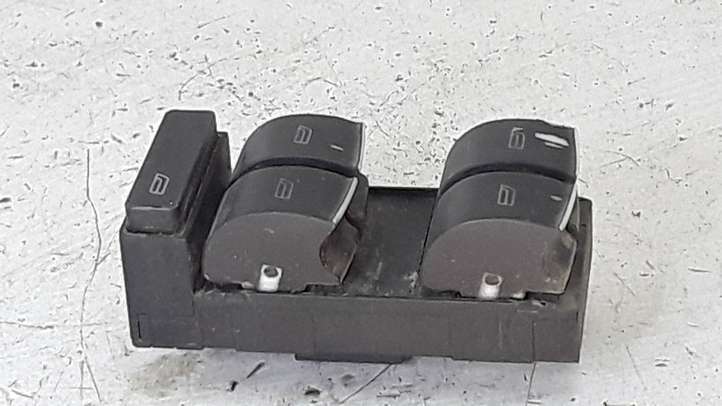 Audi A4 (2000 - 2006)  8Z0959851 Кнопка стеклоподъемников