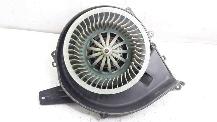 Skoda Fabia Mk1 (6Y) (1999 - 2007)   Вентилятор печки