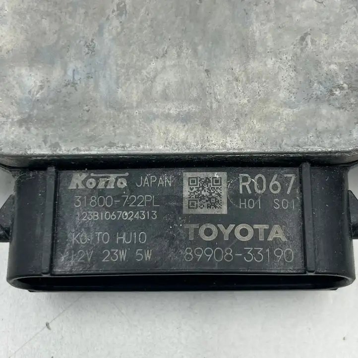 Toyota Camry VIII XV70 (2017 - 2020) 8990833190 Блок розжига ксенона — фото 1