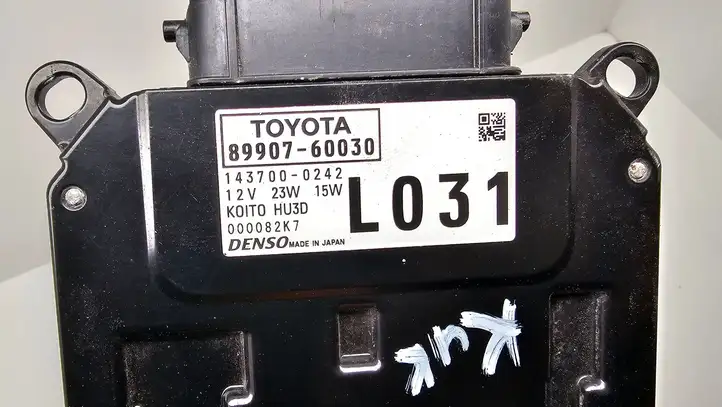 Toyota Land Cruiser (J150) (2009 - ) 8990760030 Блок розжига ксенона — фото 3
