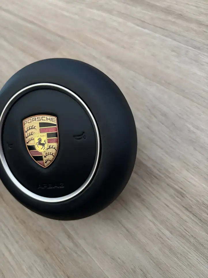 Porsche Panamera (971) (2016 - 2020) 971880201 Подушка безопасности руля — фото 1